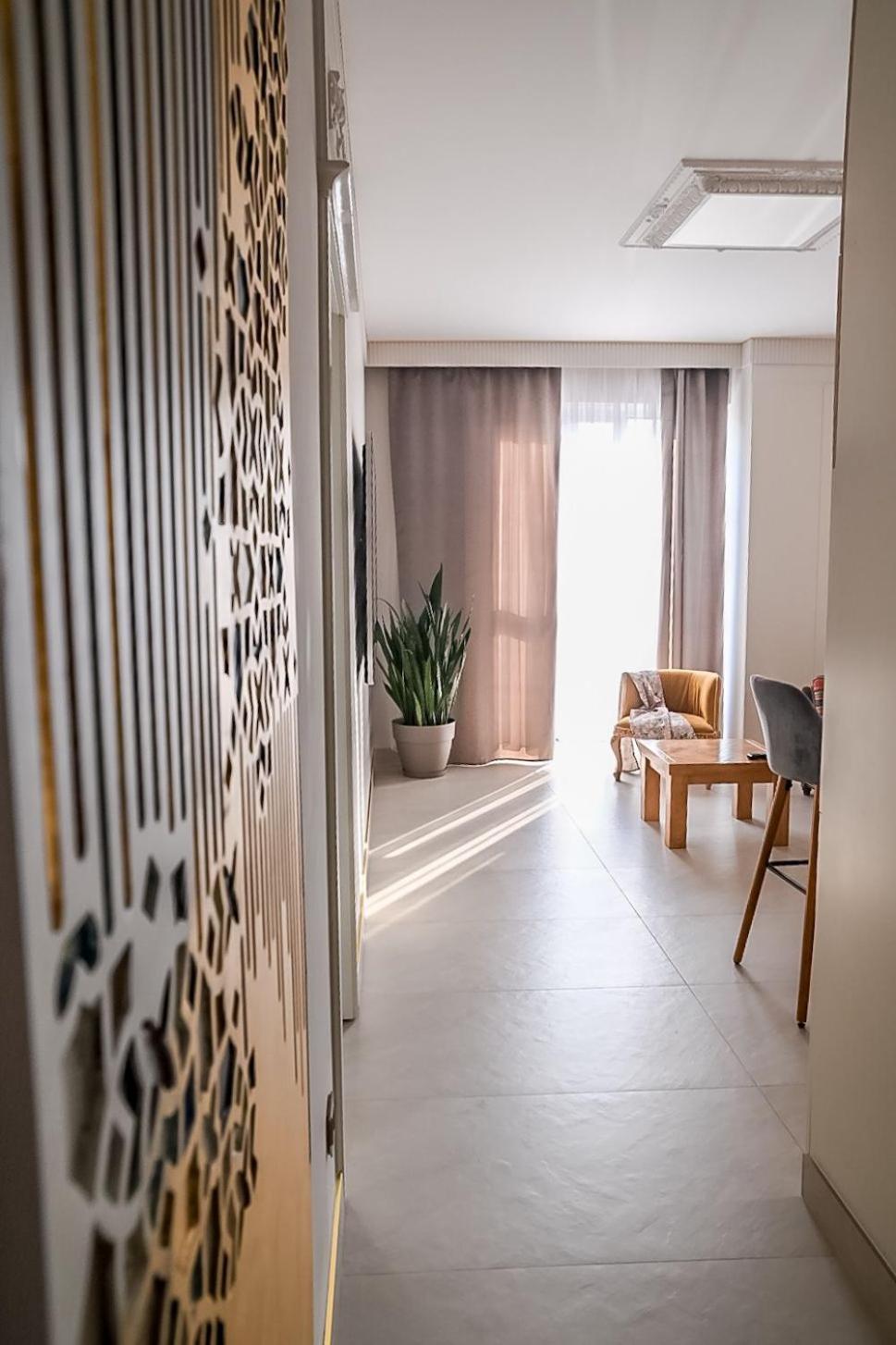 Glori Gold Apartaments Baia Mare Exterior photo