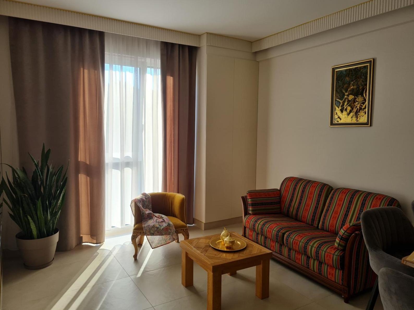 Glori Gold Apartaments Baia Mare Exterior photo
